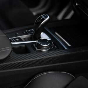 Composite in der Automobilindustrie (z. B. Karosseriebauteile, Leichtbaulösungen)