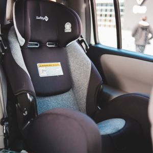 Flugzeuginnenausstattung, Fahrzeuginnenraum, Sitze für Fernzüge, Busse